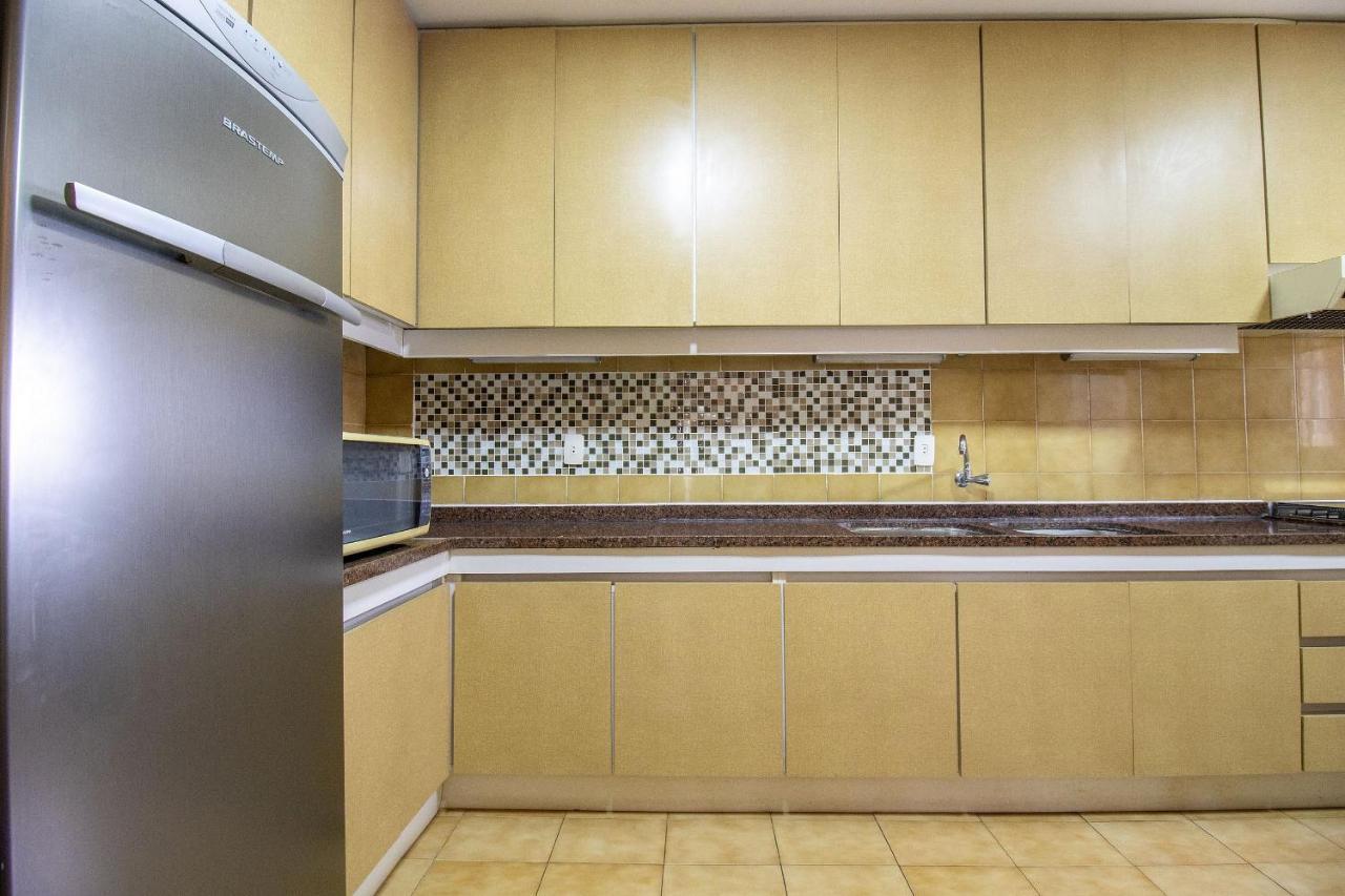 Apartment Blu71 - 3 Dorm, Av Brasil, Garagem, Wi-fi