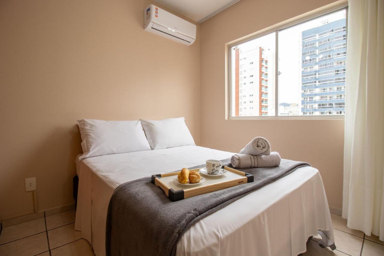 Apartment Blu71 - 3 Dorm, Av Brasil, Garagem, Wi-fi